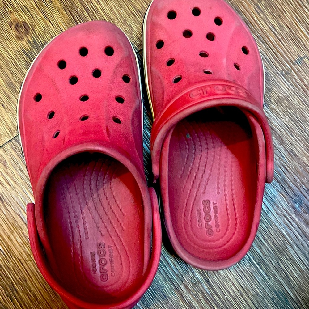 Crocs for small girl - Picture 1 of 5